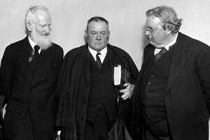 Shaw and Chesterton flanking their mutual friend, the poet Hilaire Belloc.